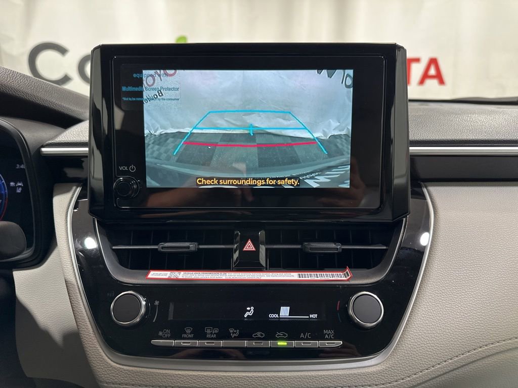 Used 2026 Toyota Corolla Cross L image 32
