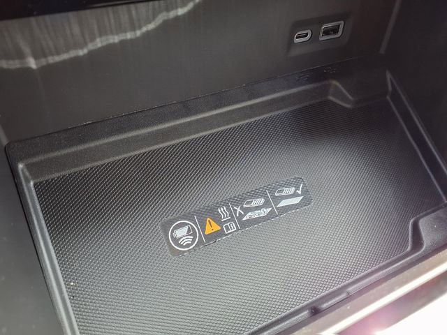 New 2026 GMC Yukon XL Elevation image 14