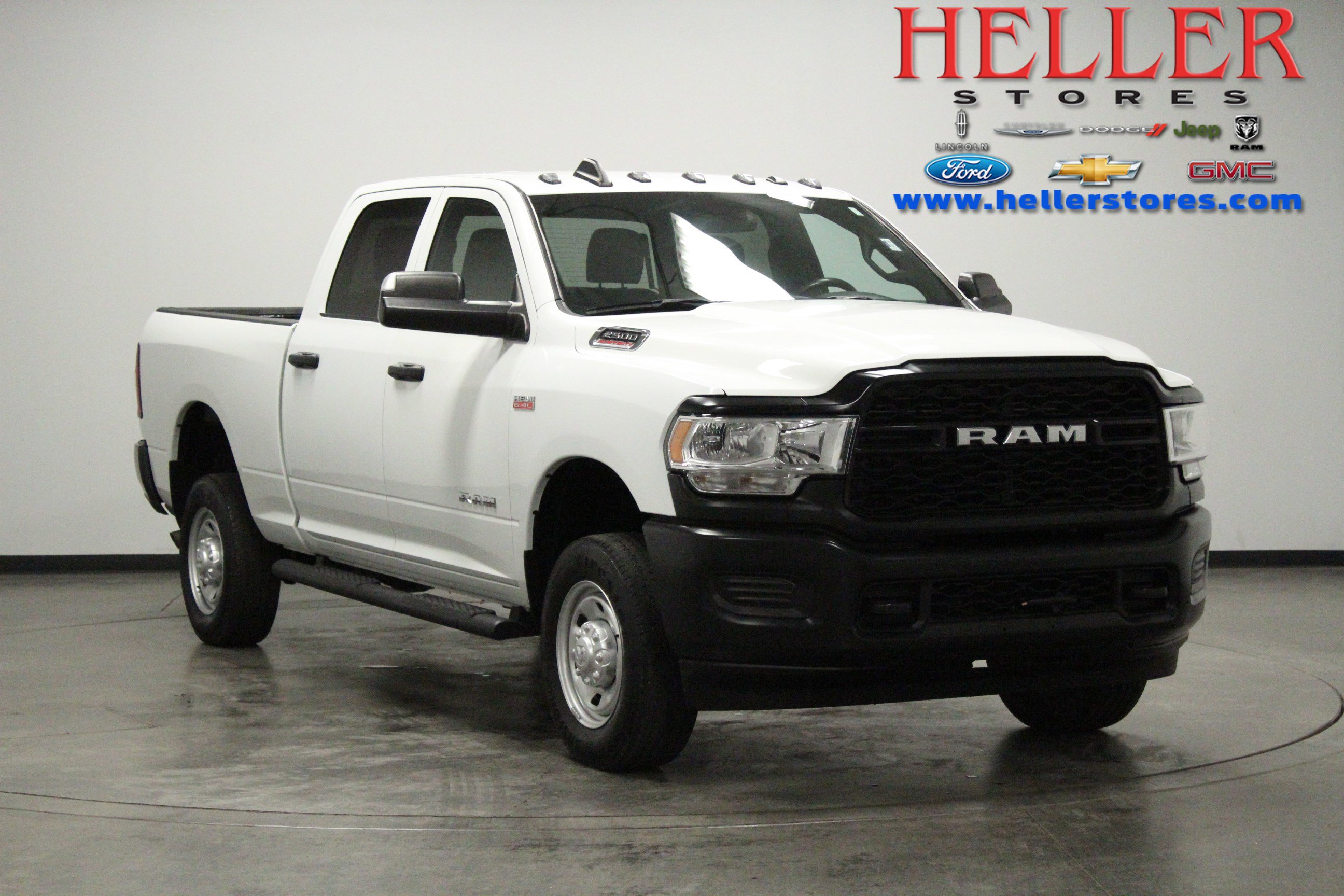 Used 2022 RAM 2500 Tradesman AWD/4WD image 1