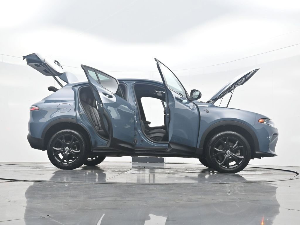 Used 2023 Dodge Hornet GT Plus w/ GT Blacktop Package image 43