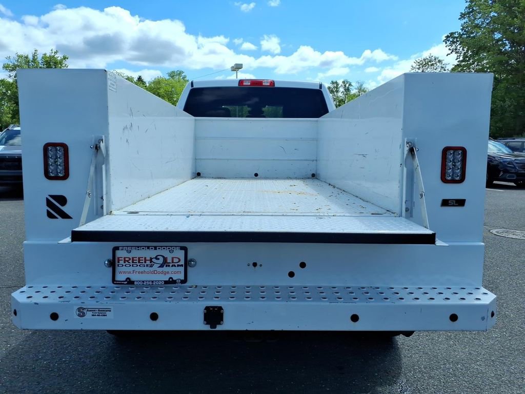 Used 2023 RAM 3500 Tradesman w/ Chrome Appearance Group AWD/4WD image 17