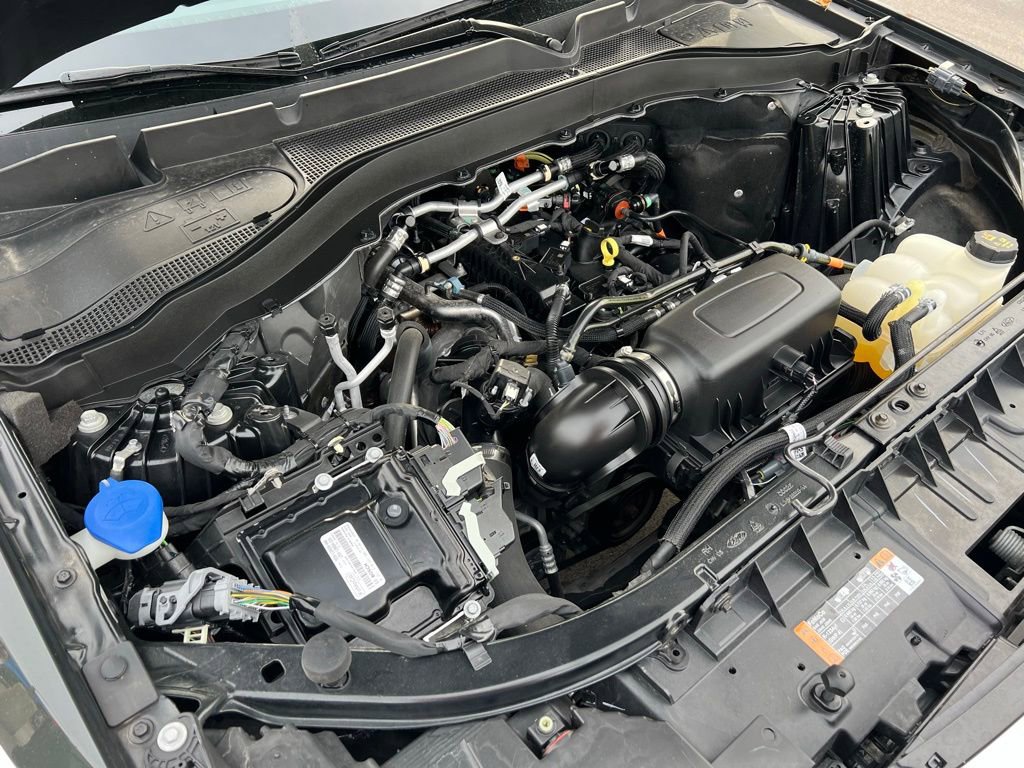 Used 2023 Ford Explorer XLT w/ Equipment Group 202A image 48