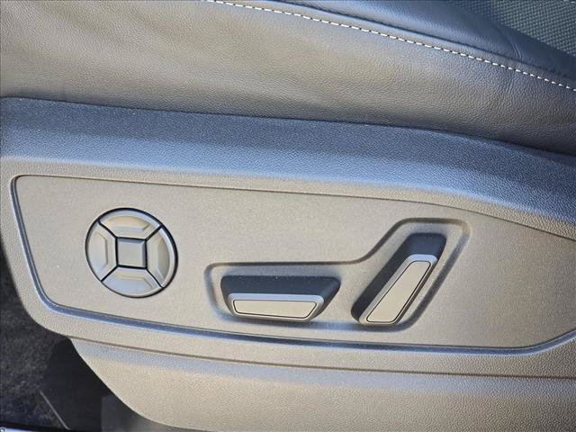Used 2025 Audi Q5 Premium w/ Premium Plus AWD/4WD image 14