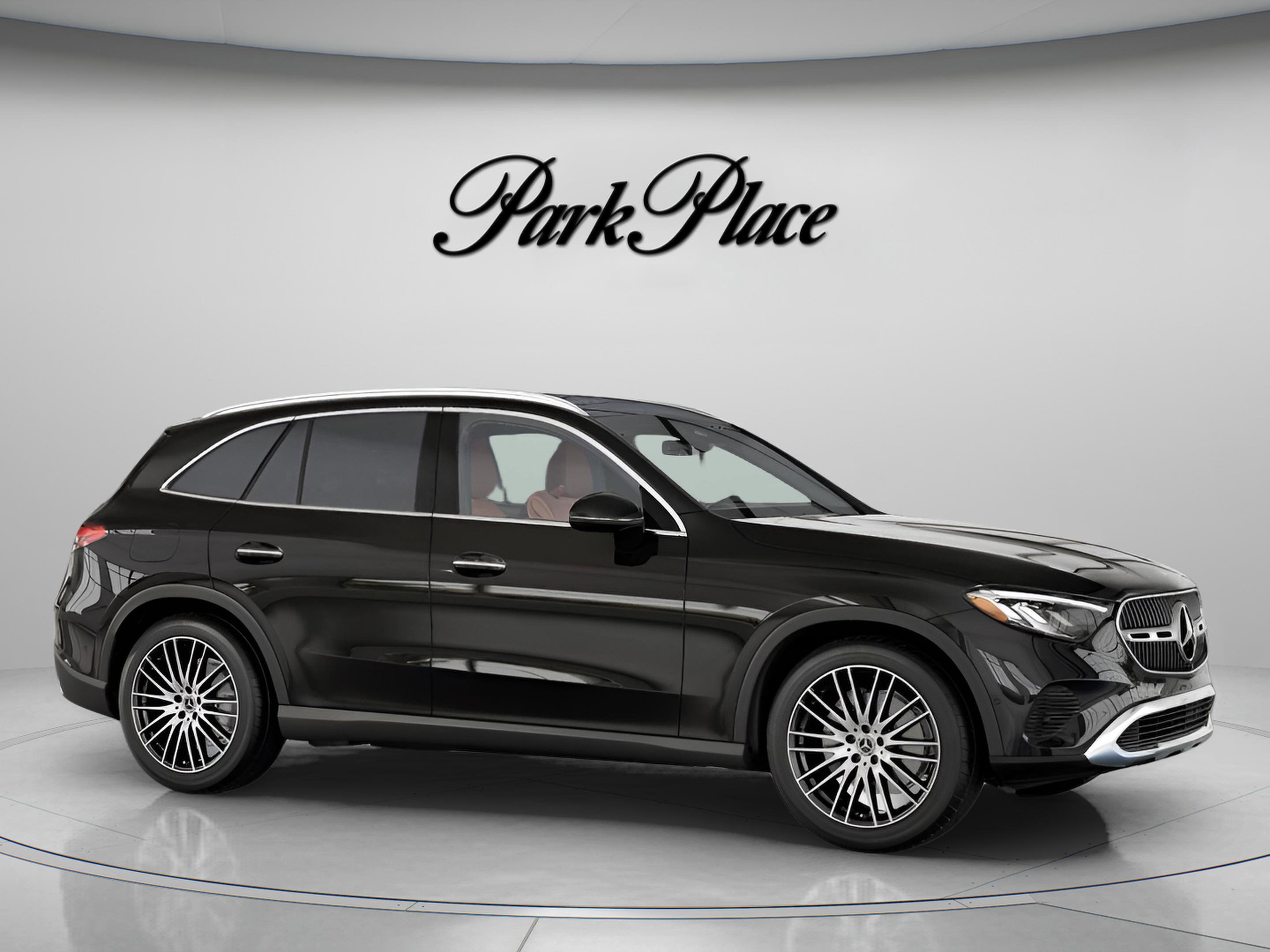 Used 2023 Mercedes-Benz GLC 300 image 30