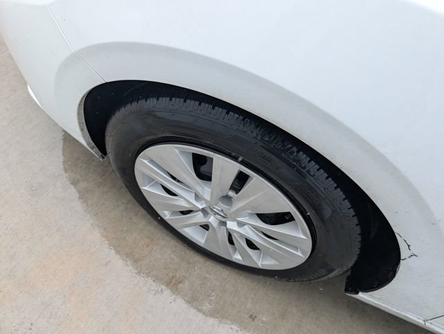 Used 2022 Nissan Sentra S image 7