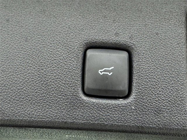 Certified 2025 Ford Escape Platinum image 34