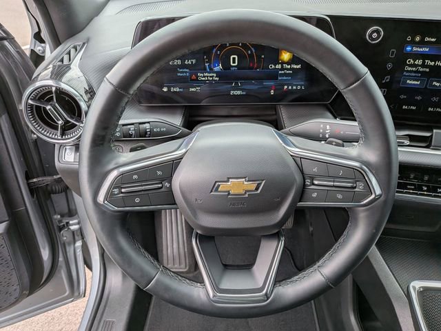 Used 2025 Chevrolet Equinox LT image 17