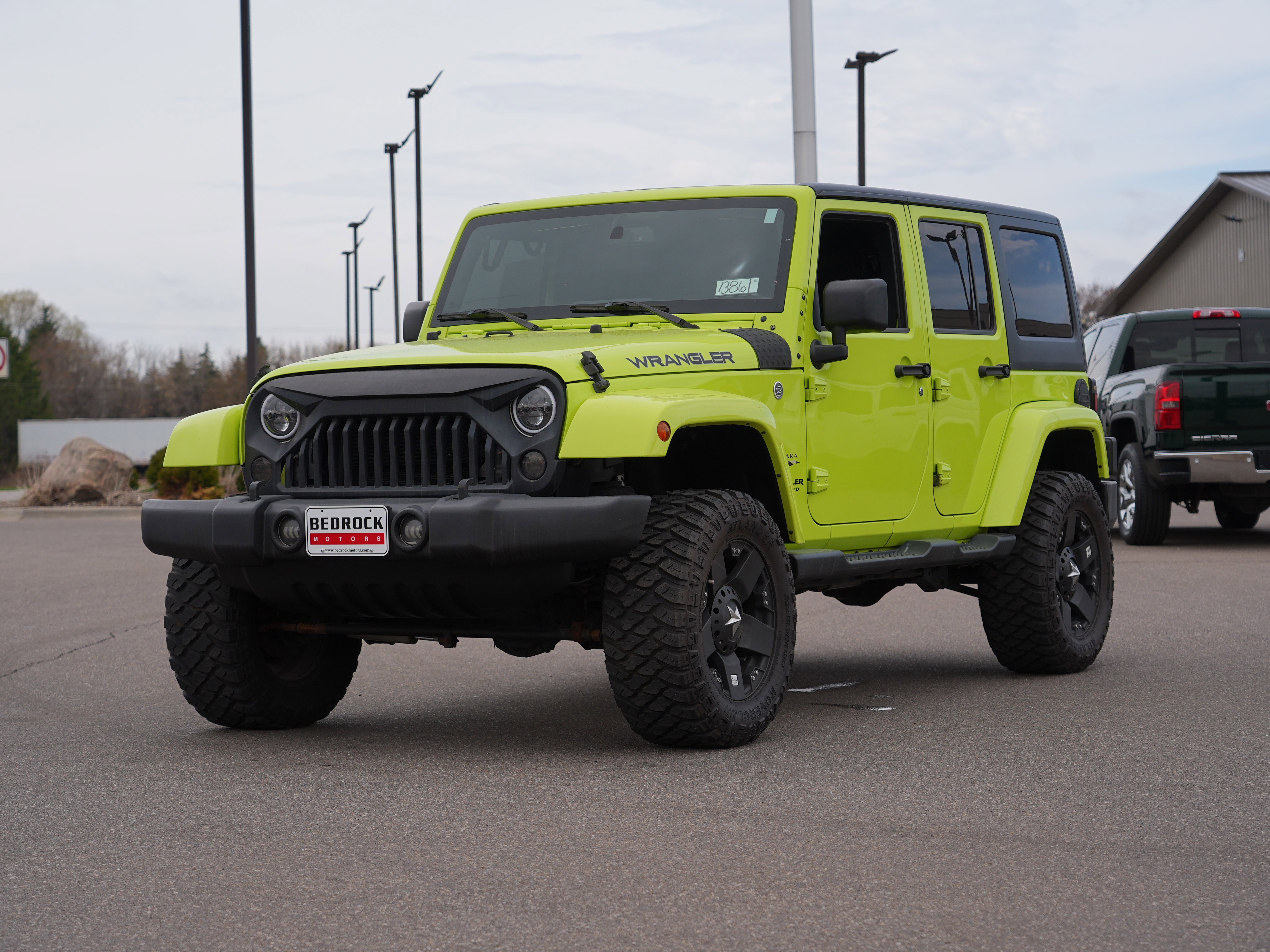 Used 2016 Jeep Wrangler Unlimited Sahara w/ Dual Top Group image 7