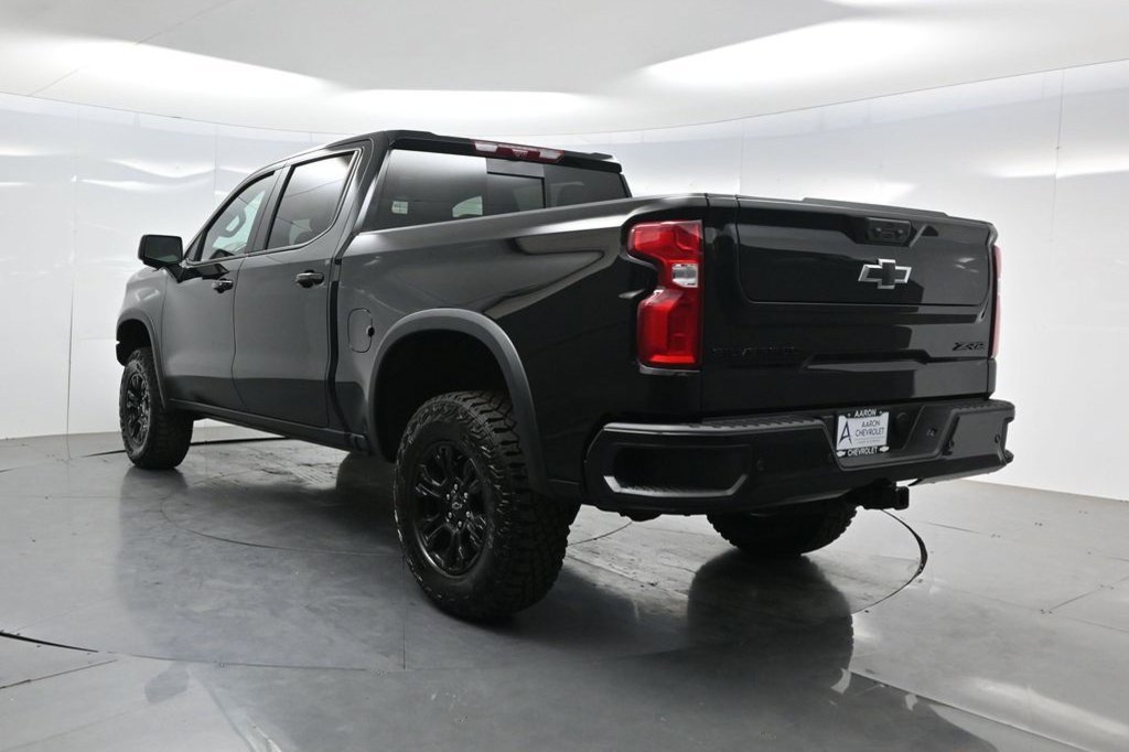 New 2026 Chevrolet Silverado 1500 ZR2 w/ LPO, Dark Essentials Package AWD/4WD image 23