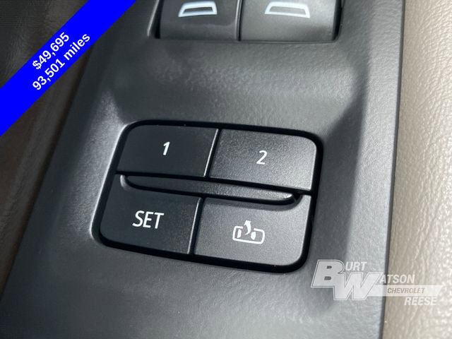 Used 2023 Chevrolet Suburban Z71 w/ Luxury Package AWD/4WD image 36
