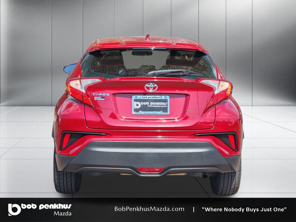 Used 2018 Toyota C-HR XLE FWD image 26