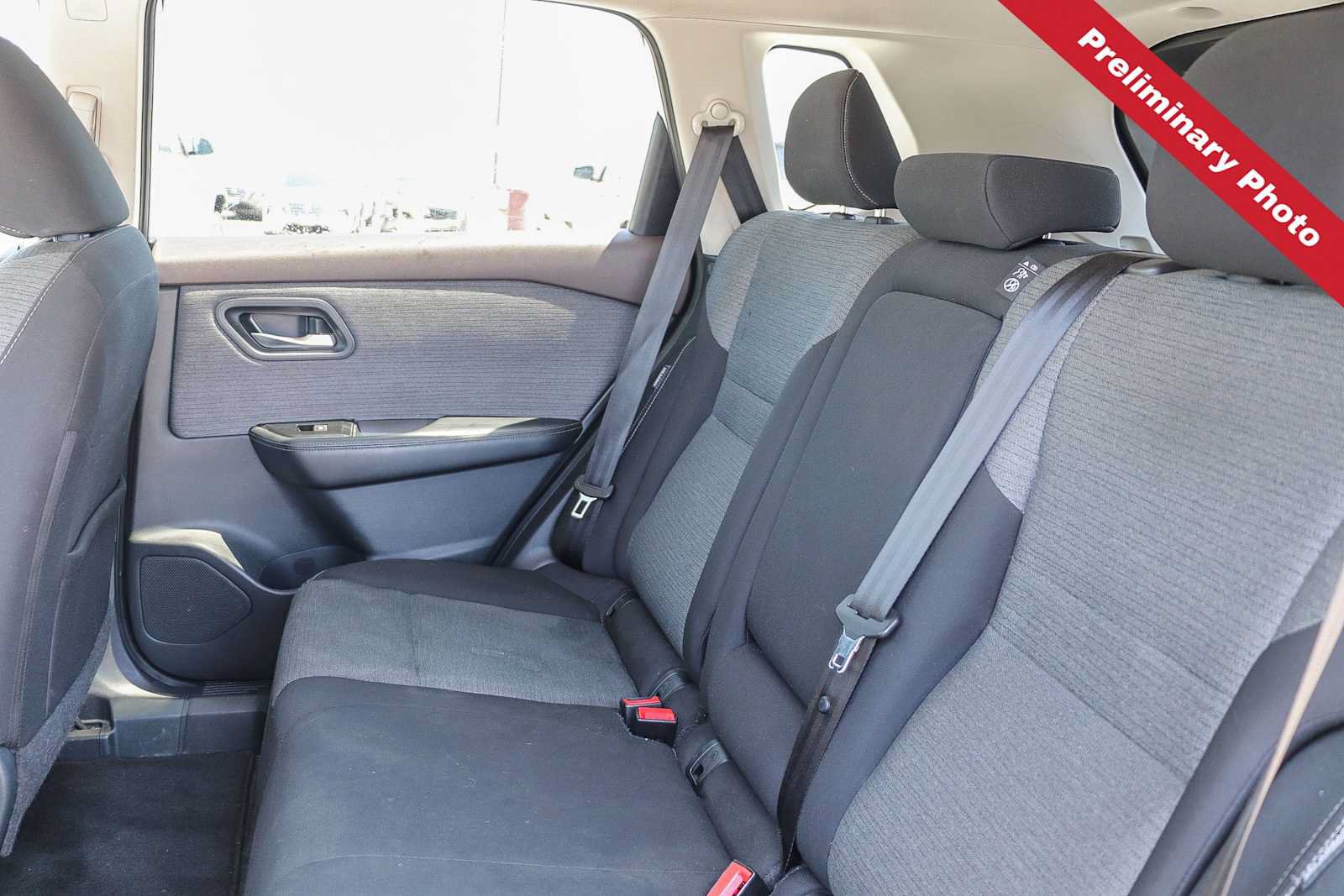Used 2023 Nissan Rogue SV AWD/4WD image 14