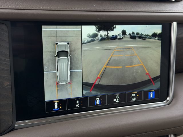 Used 2023 GMC Yukon Denali w/ Max Trailering Package AWD/4WD image 17