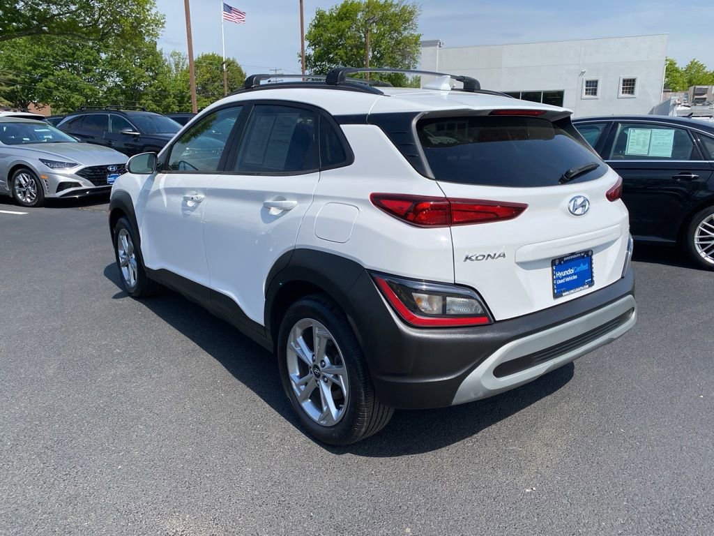 Certified 2023 Hyundai Kona SEL AWD/4WD image 7