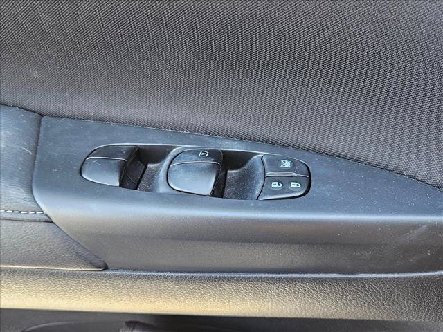 Used 2017 Nissan Sentra SV FWD image 12