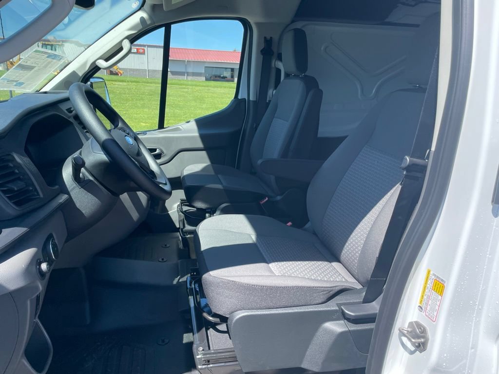 New 2026 Ford Transit 150 Low Roof RWD image 12