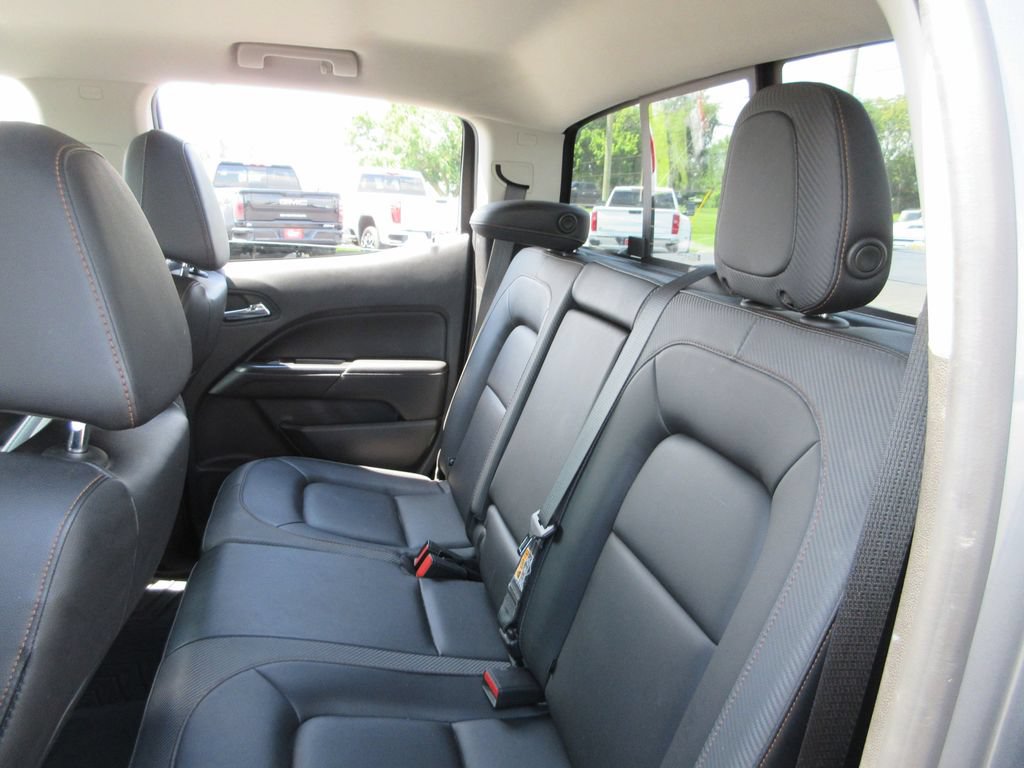 Certified 2022 GMC Canyon AT4 w/ Trailering Package AWD/4WD image 21