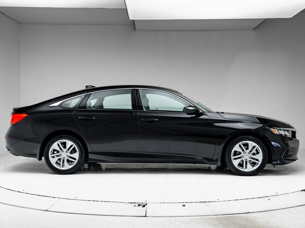 Used 2018 Honda Accord LX image 30