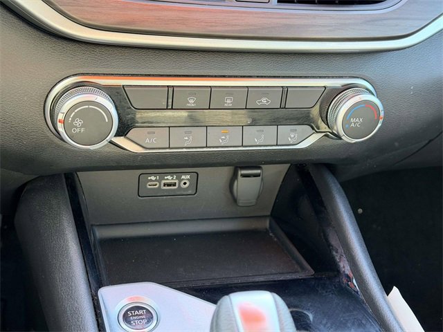 Used 2024 Nissan Altima 2.5 SV image 22