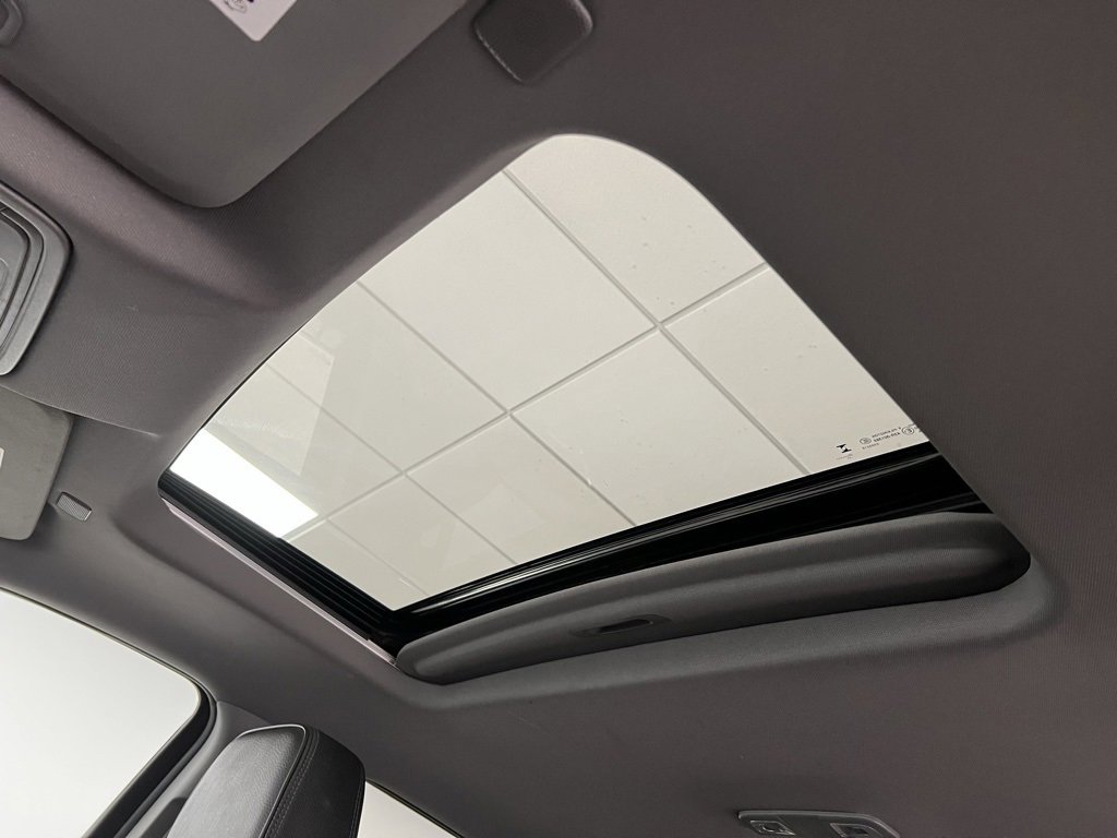 Used 2024 GMC Sierra 3500 Denali image 43