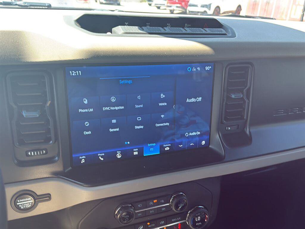 Used 2023 Ford Bronco Wildtrak AWD/4WD image 5
