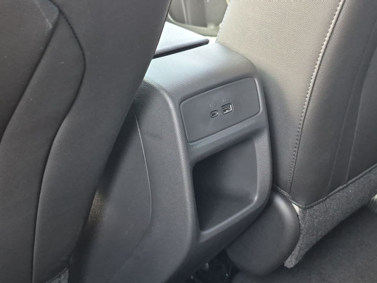 New 2026 Chevrolet Trax LT w/ Driver Confidence Package FWD image 21