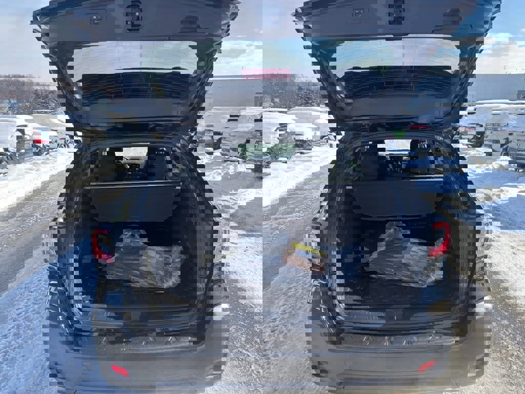 Used 2023 Subaru Outback Onyx Edition image 33