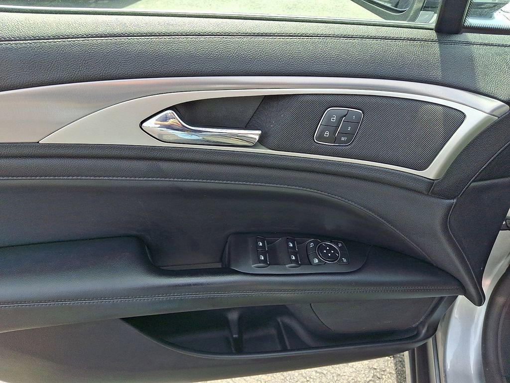 Certified 2020 Lincoln MKZ AWD w/ Convenience Package image 12