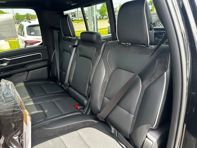 New 2026 RAM 1500 Laramie w/ Night Edition AWD/4WD image 32