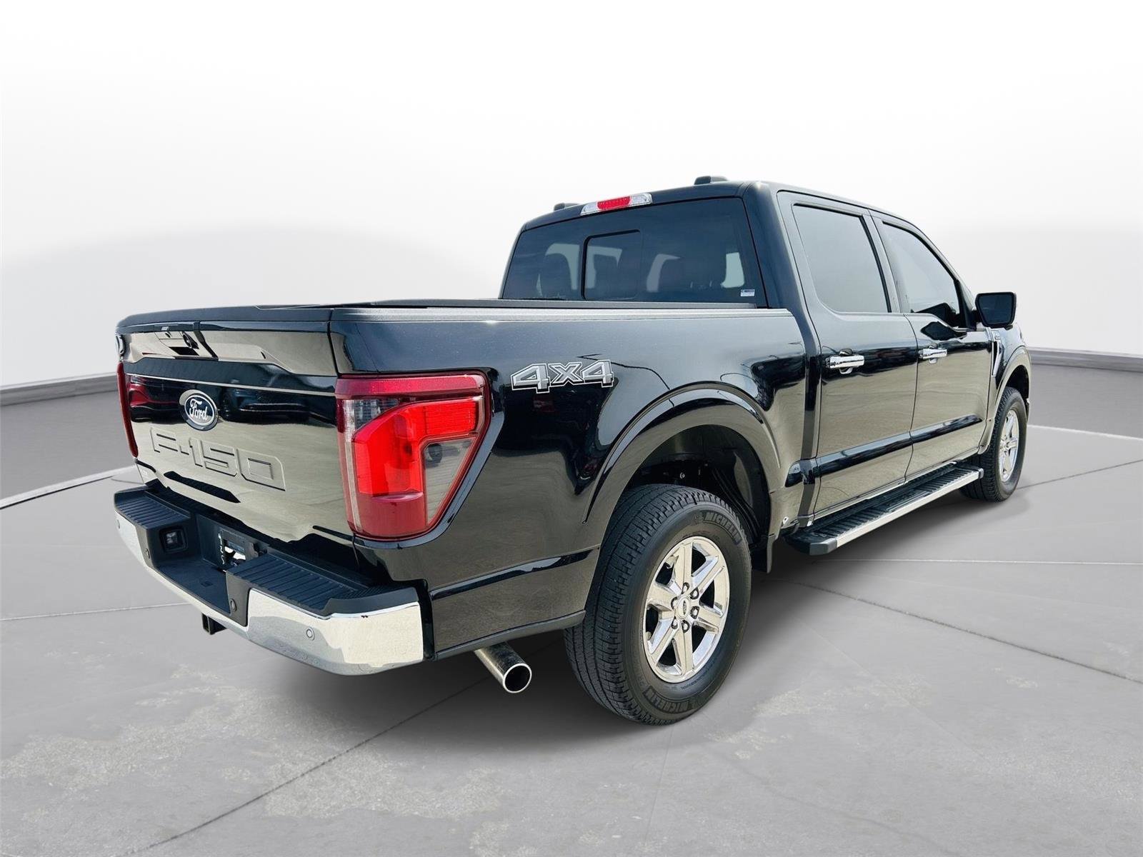 Used 2025 Ford F150 XLT w/ Equipment Group 302A MID image 38