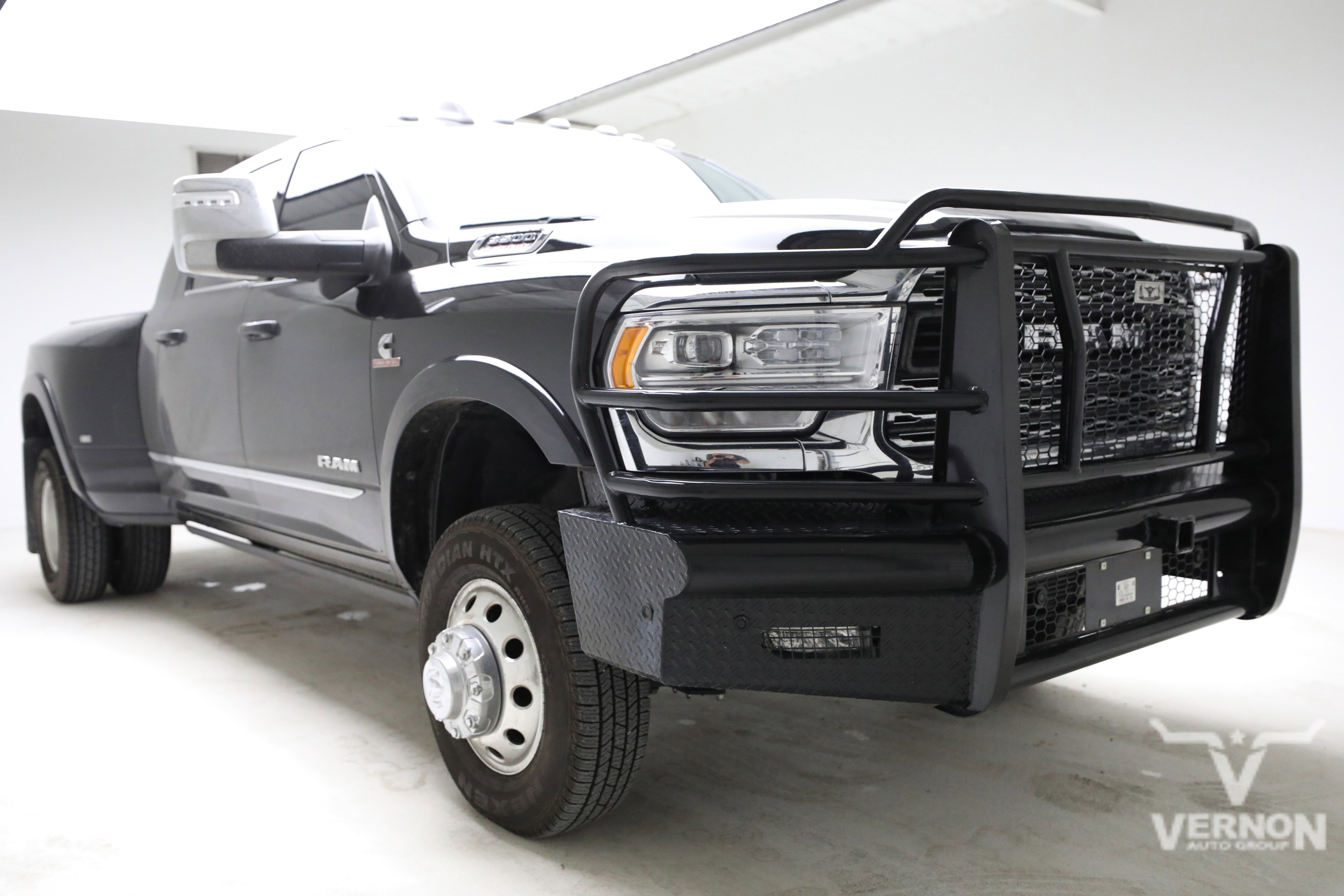 Used 2024 RAM 3500 Limited image 7