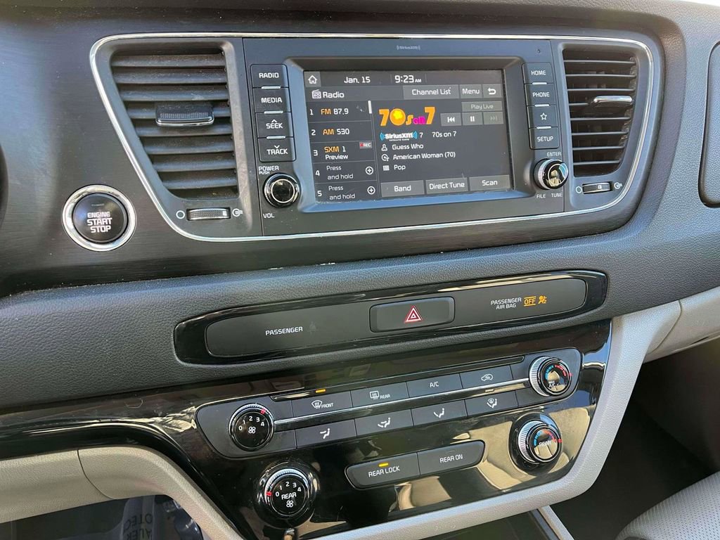 Used 2020 Kia Sedona EX image 20