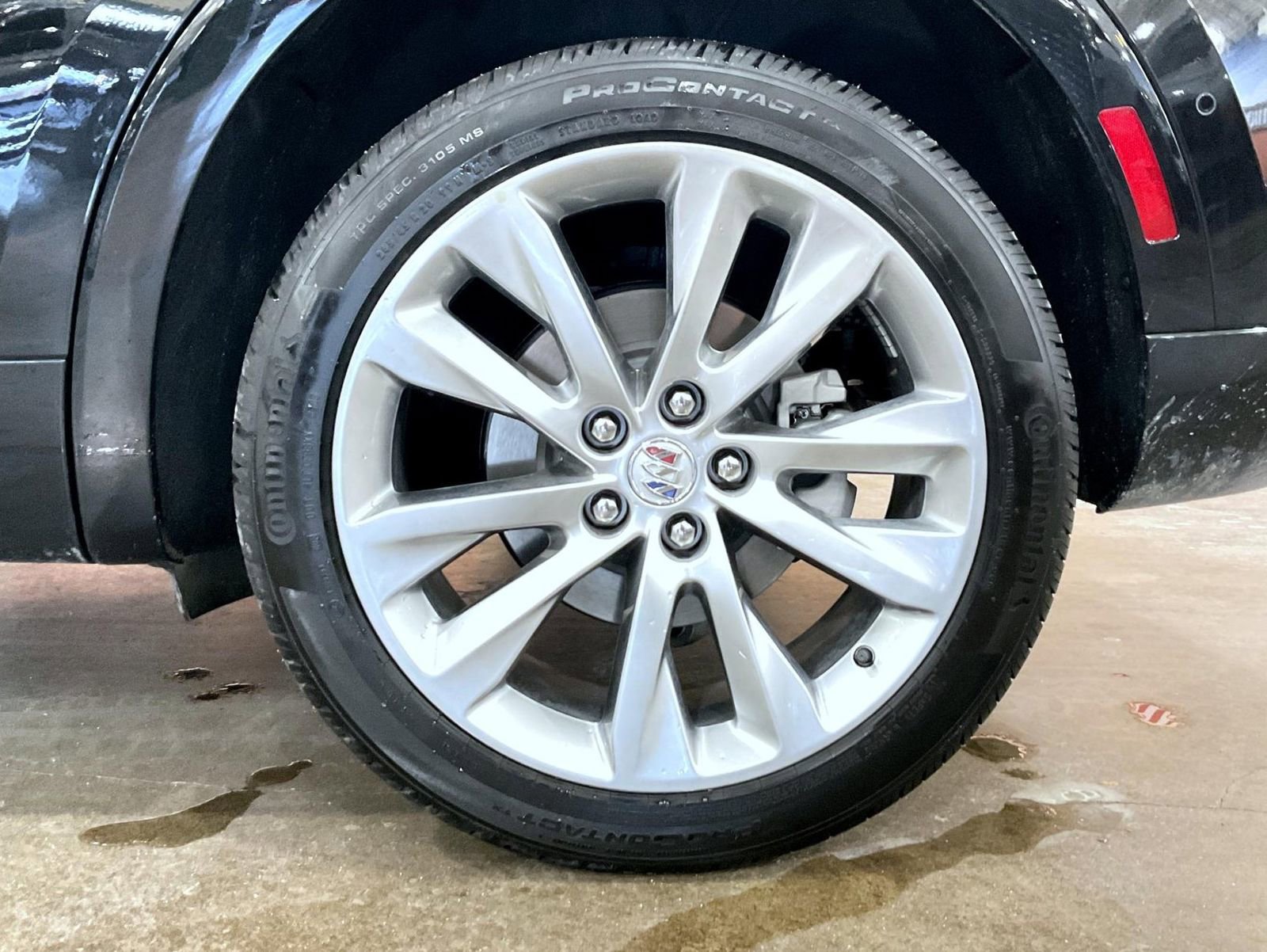 Used 2023 Buick Envision Avenir image 22