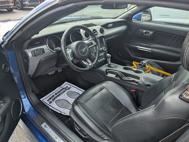 Used 2018 Ford Mustang Premium RWD image 8