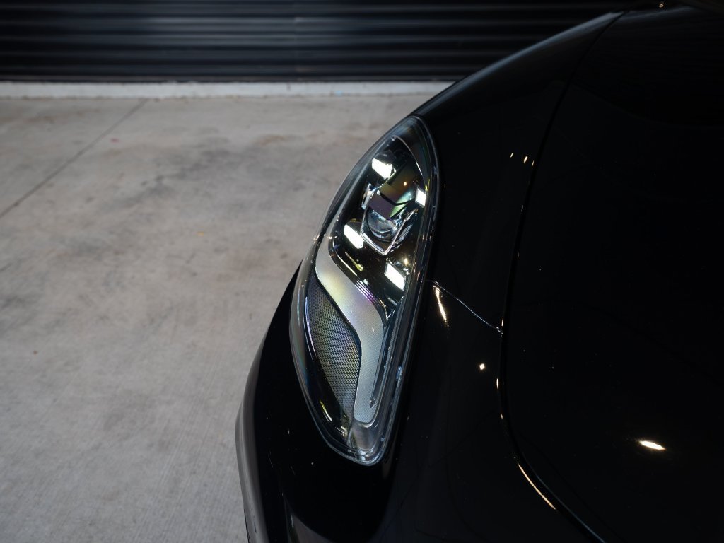 Certified 2023 Porsche Panamera image 13