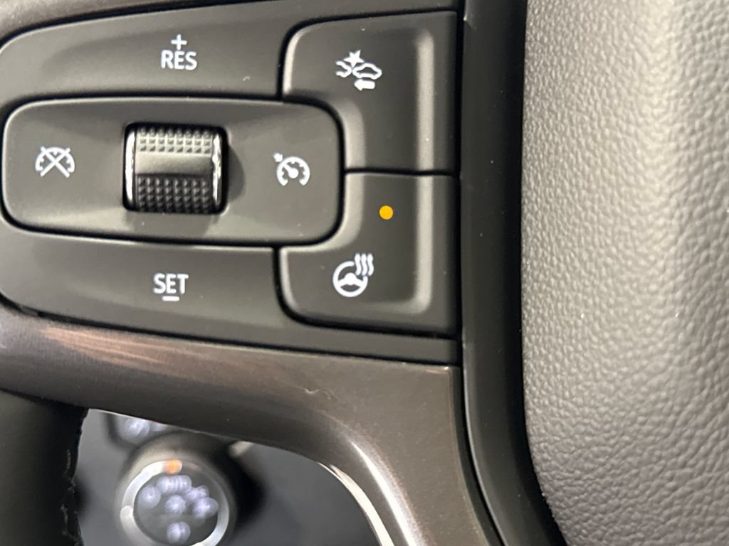 New 2026 Chevrolet Silverado 2500 ZR2 AWD/4WD image 4