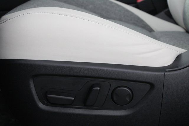 New 2026 MAZDA CX-30 Aire Edition image 14