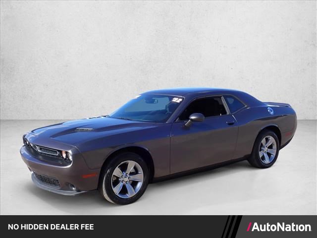 Used 2022 Dodge Challenger SXT RWD video 1