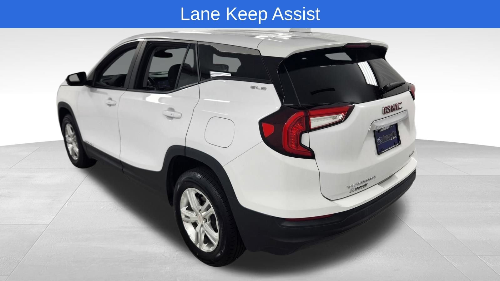 Used 2024 GMC Terrain SLE AWD/4WD image 5