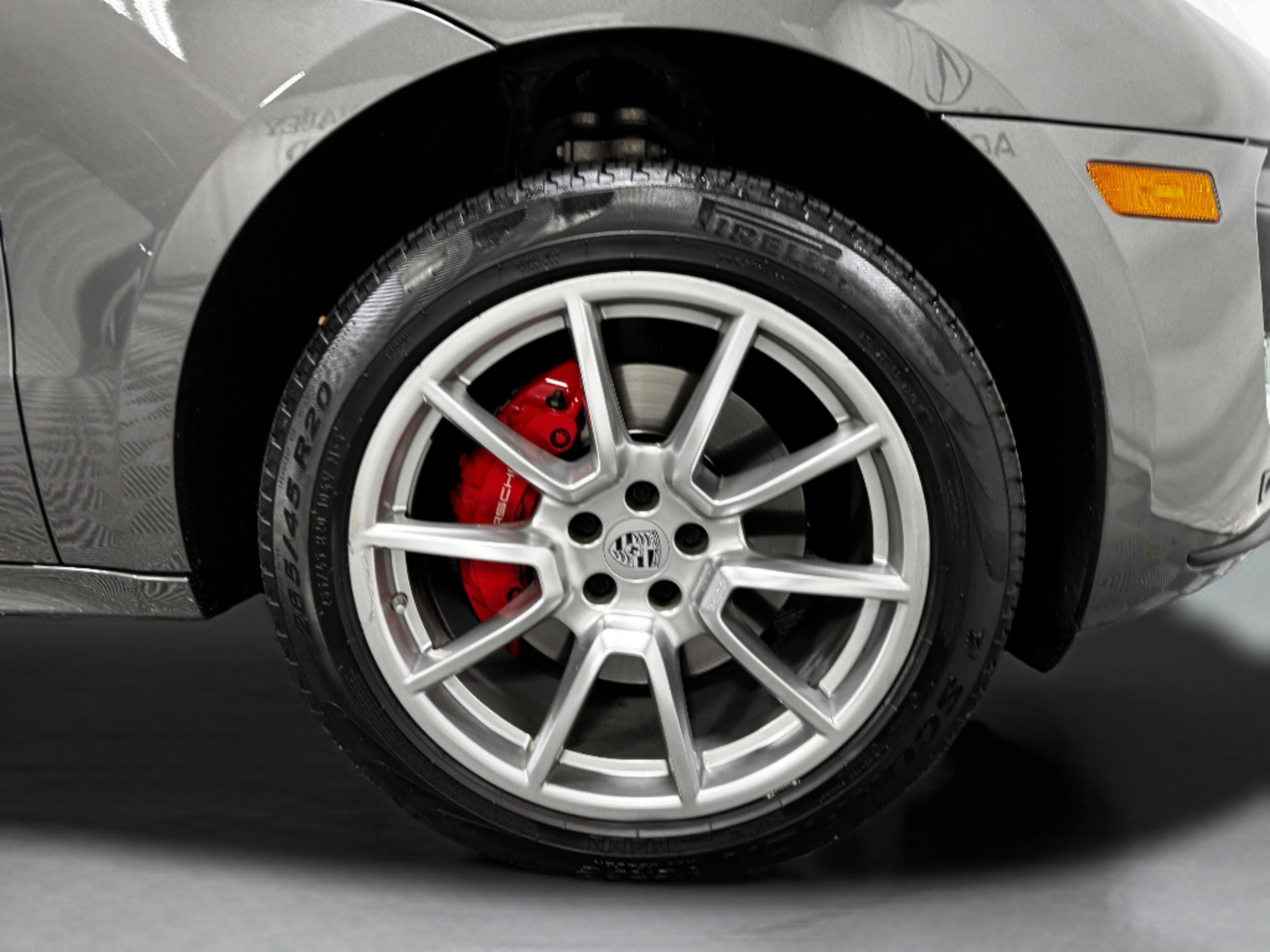 Used 2016 Porsche Macan Turbo image 76