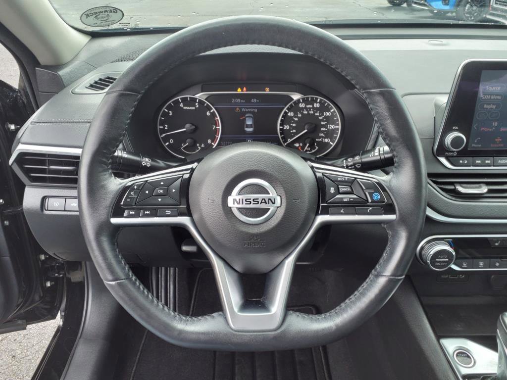 Used 2020 Nissan Altima 2.5 SV image 16