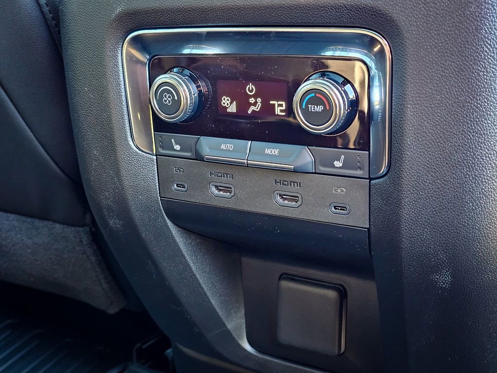 New 2026 GMC Yukon AT4 w/ AT4 Premium Plus Package image 46