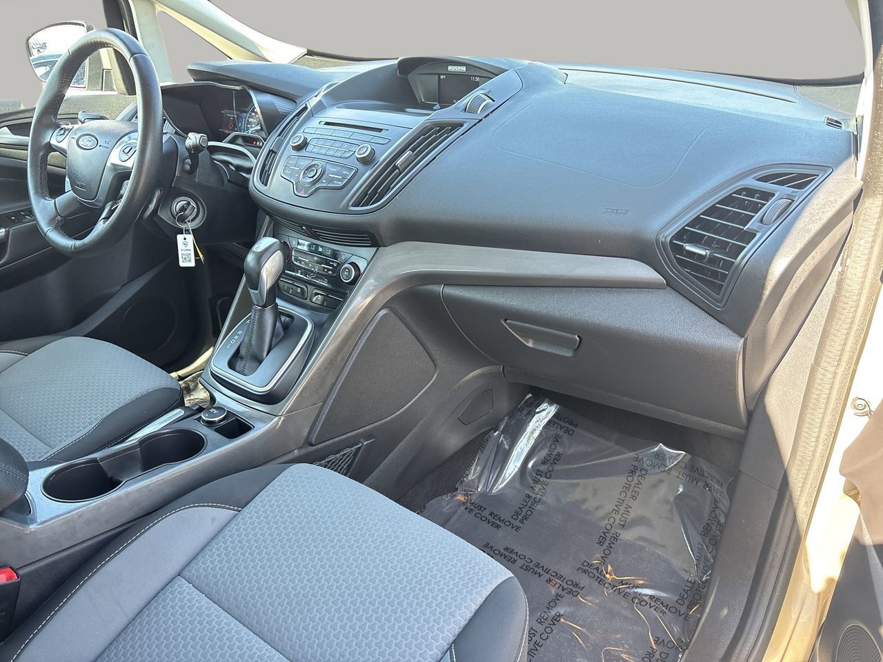 Used 2017 Ford C-MAX SE image 11