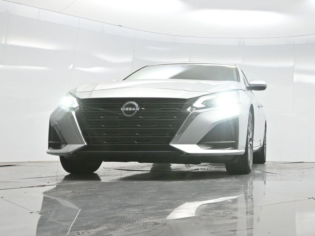 Used 2023 Nissan Altima 2.5 SV image 56