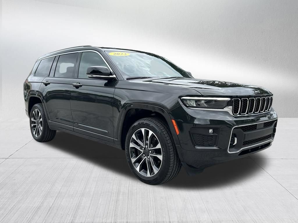 Used 2023 Jeep Grand Cherokee L Overland RWD image 3