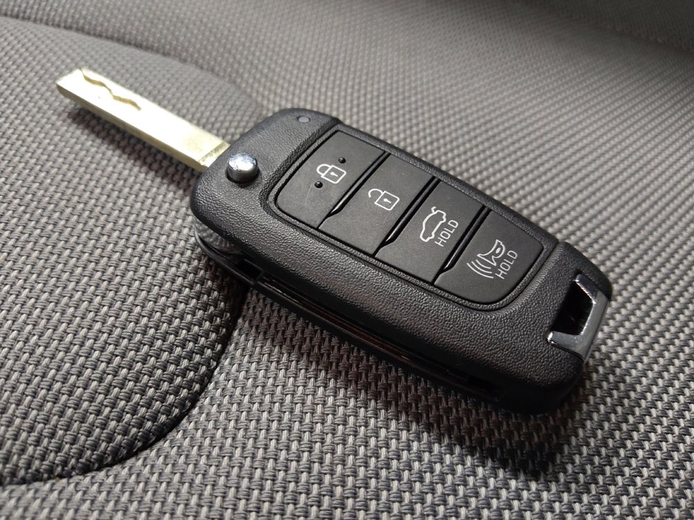 Used 2024 Hyundai Elantra SE image 32