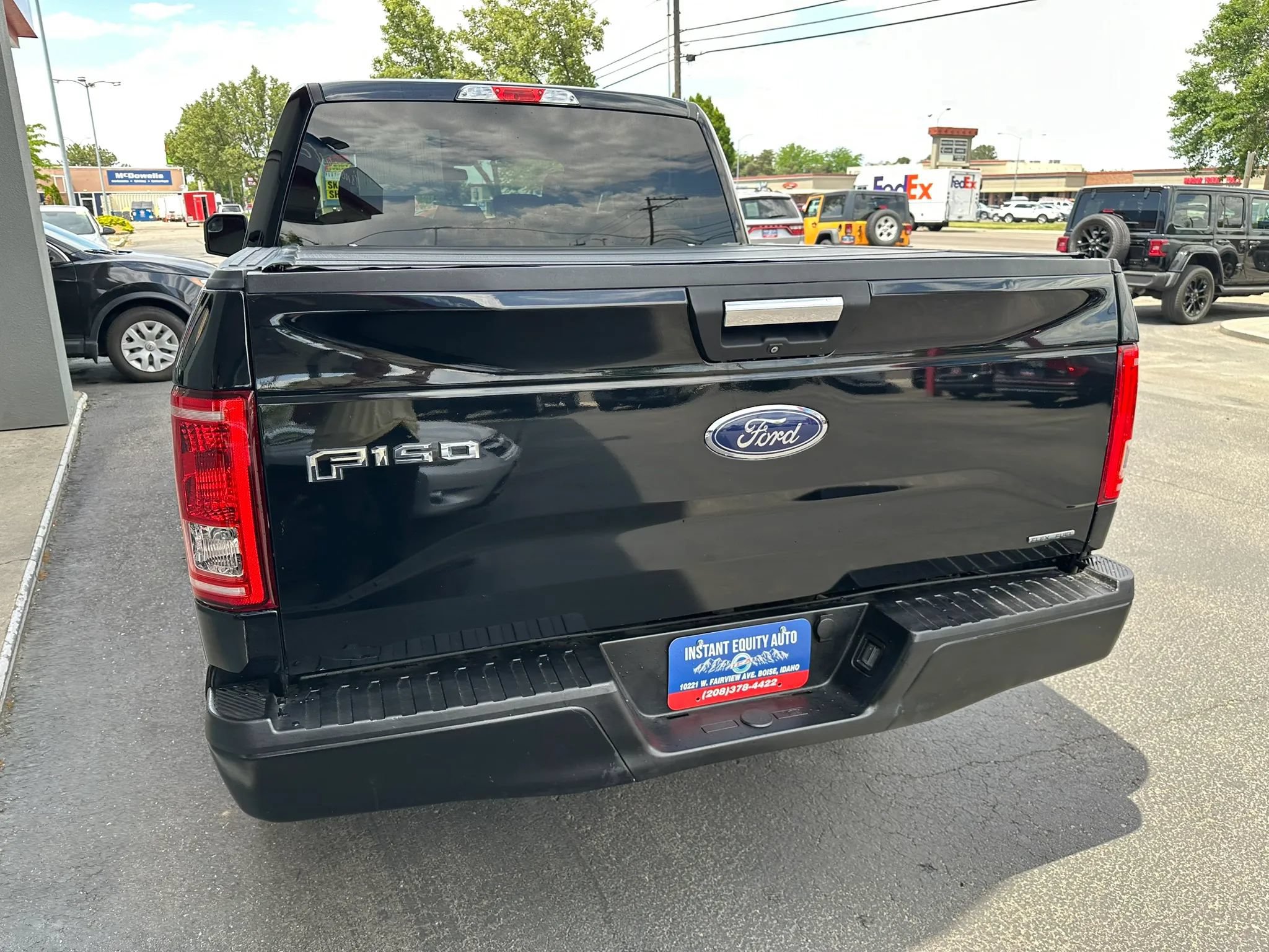 Used 2016 Ford F150 XLT w/ XTR Package AWD/4WD image 23