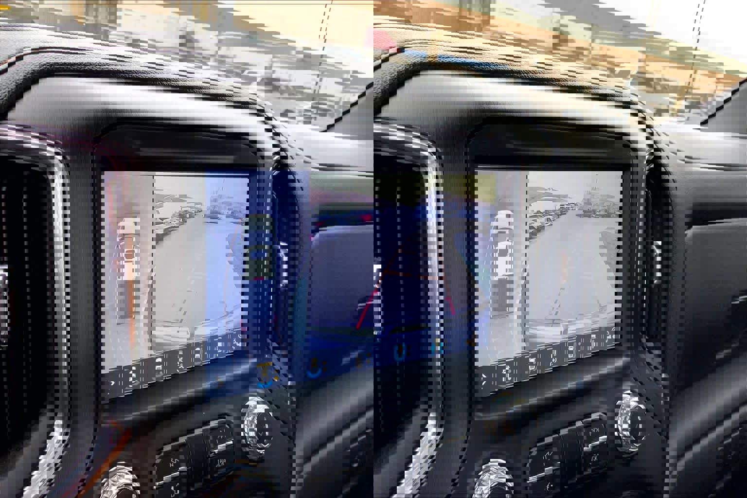 Used 2019 GMC Sierra 1500 AT4 w/ AT4 Premium Package image 29