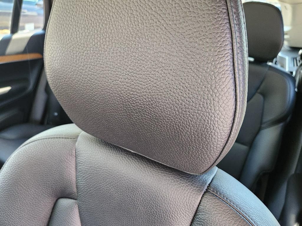 Used 2023 Volvo XC90 T8 Plus w/ Protection Package AWD/4WD image 6