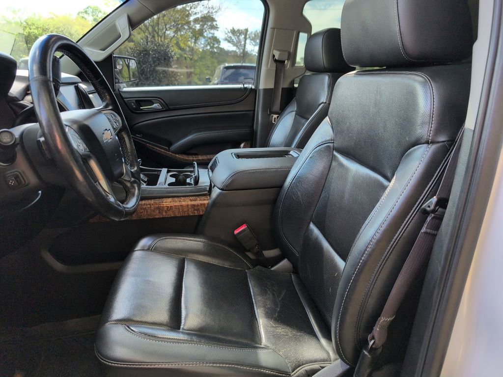 Used 2016 Chevrolet Suburban LTZ image 16